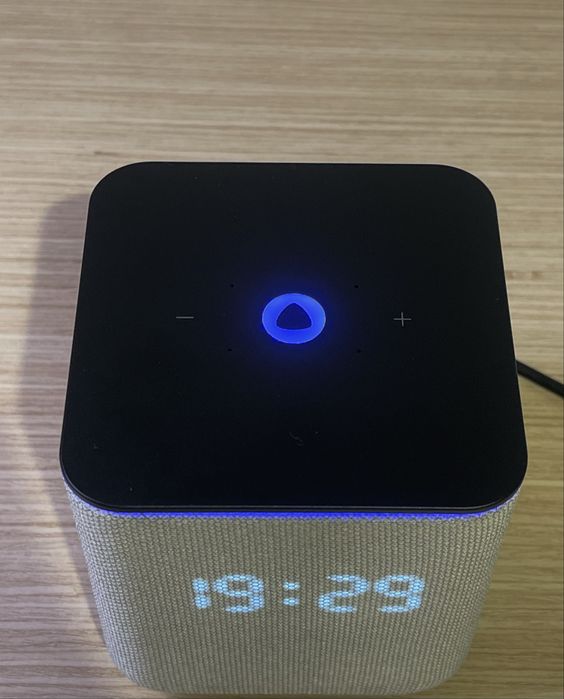 Яндекс Станция Алиса Миди