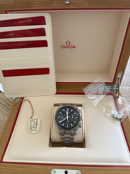 Omega Speedmaster Moonphase