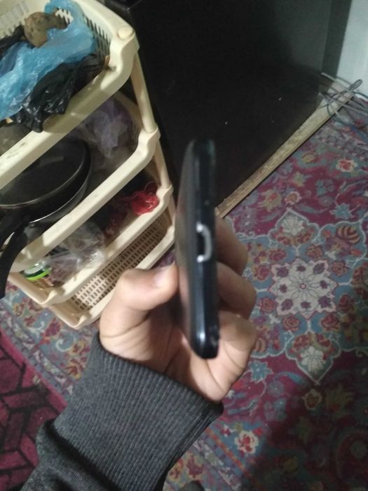 Продаю Samsung j2 prime