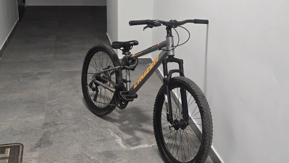 Продам велосипед CRUZER