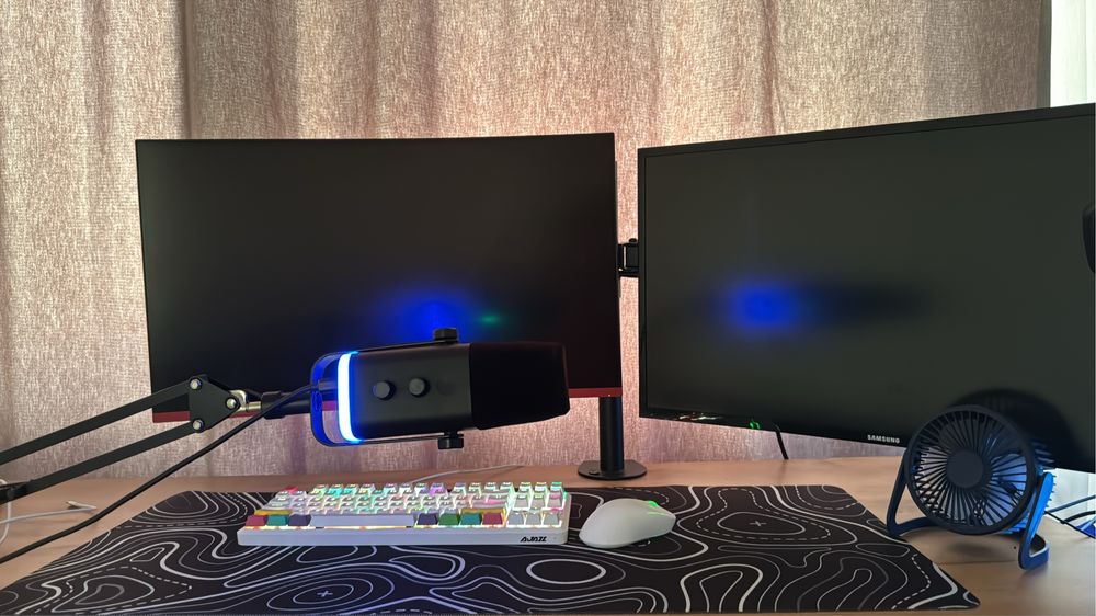 Микрофон Fifine ampligame AM8