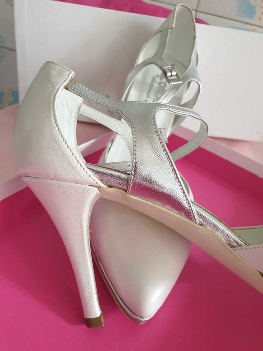 Papuci-Sandale DKNY marime 36 si alte