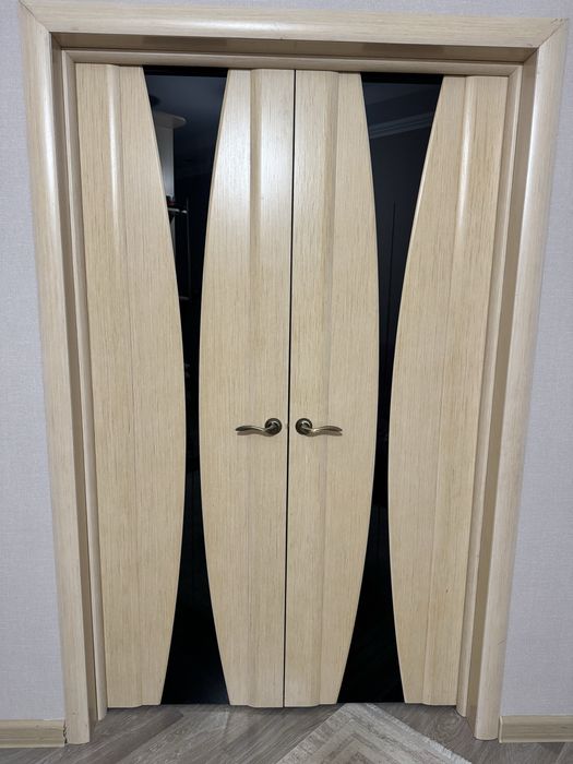 Продам межкомнотные двери