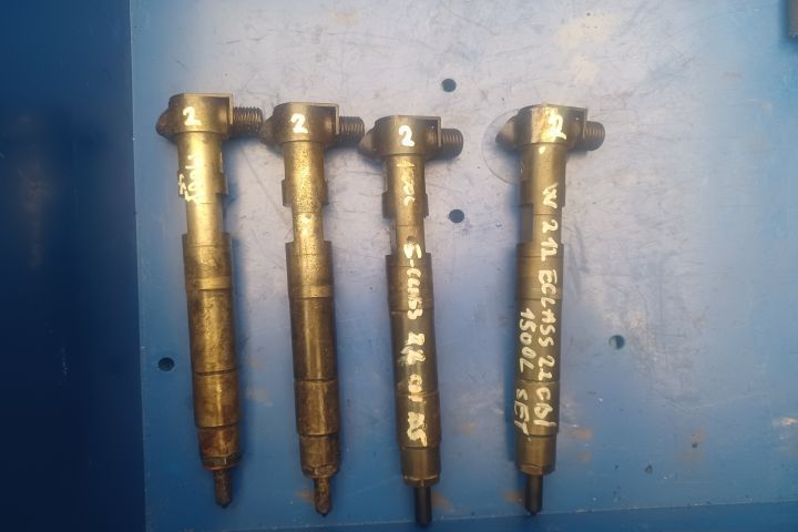 Set injectoare 28342997 A6510704987 2.2 DCI Mercedes-Benz E-Class W21