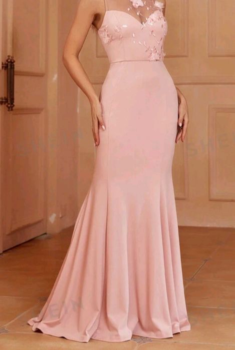 Нежна розова рокля, нова