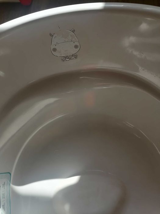 Kikkaboo Вана анатомична Hippo 94 см Beige/бежова