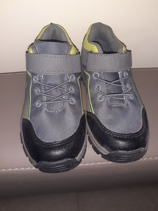 Cizma de iarna și 2 Ghetuțe mărimea 29