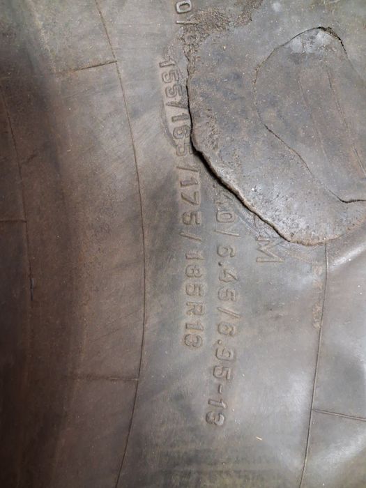 Резина для шины.