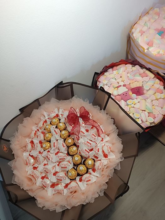 Buchet Raffaello și Fererro