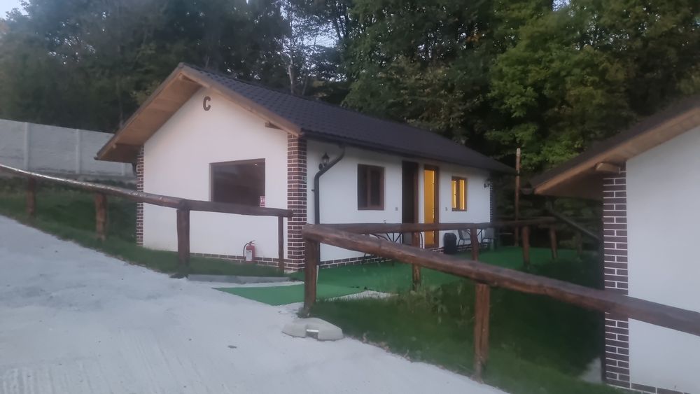 Cazare muncitori  popas momaia