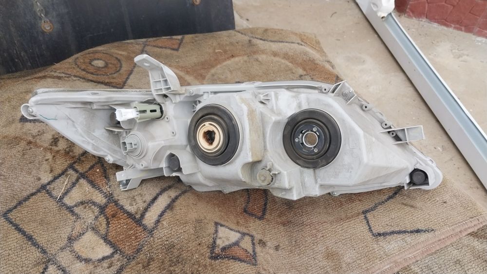 Фара тойота камри 45 оригинал левая