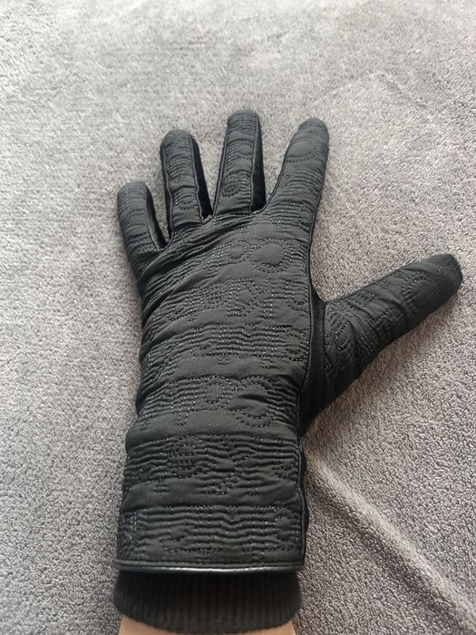 Големи дамски ръкавици Calvin Klein