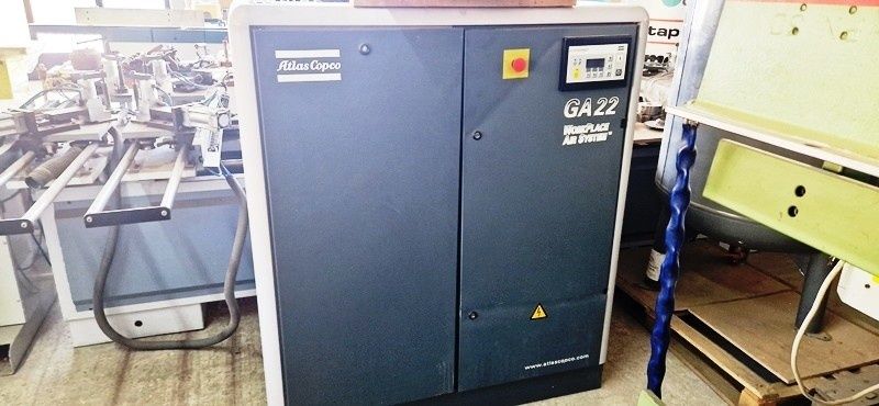 Бутален компресор 1000 лт + 2 мт по 5,5кв + Ел табло