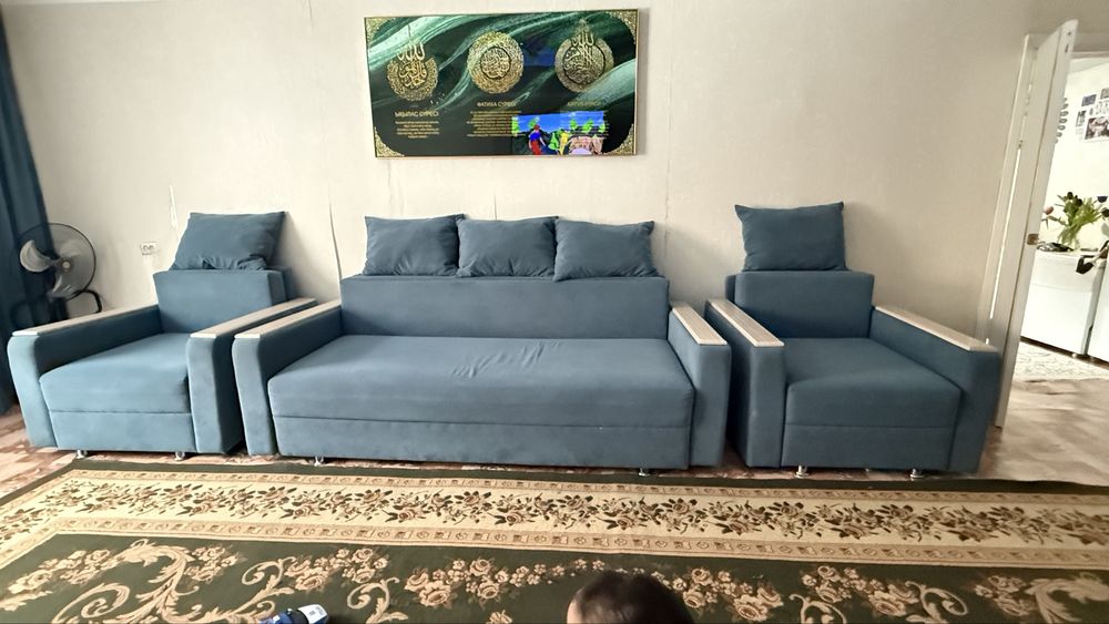 Продам диван отличном состояние