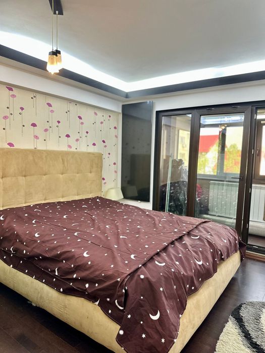 APARTAMENT la CHEIE  mobilat si utilat in zona Bvd Poitiers-Continental suprf 70 mp LIBER !