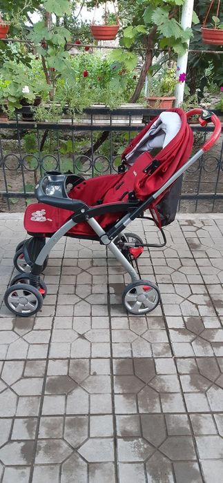 коляска. красная.новая. без нижнего кармана