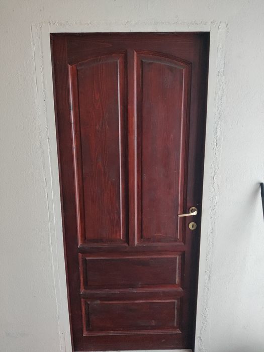 Usa lemn masiv / 88 /200