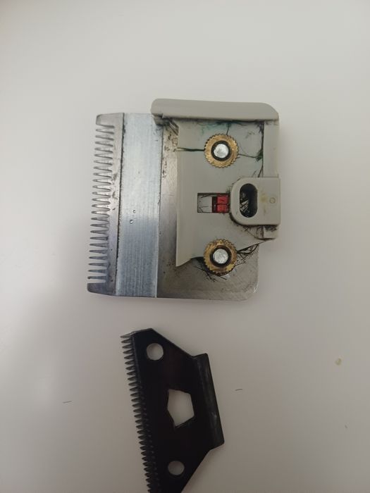 Триммер для стрижки волос