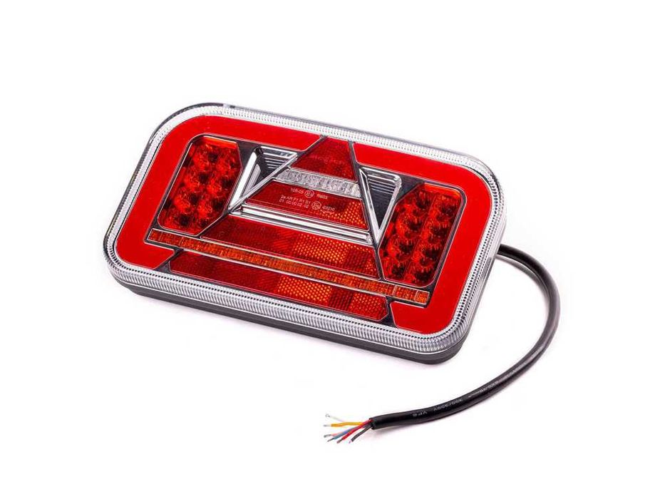 LED стоп за ремарке 12–24V – комбиниран с динамичен мигач