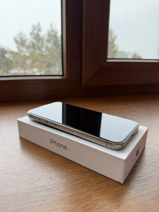 Iphone 15 pro max 256 GB Natural Titanium