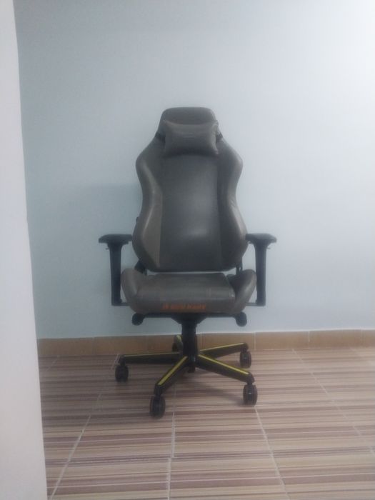 Продам Кресло игровое