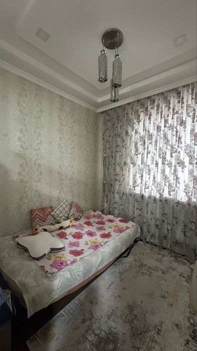 Продается кватира 4/3/5. Юнус-Абад, 17-кв