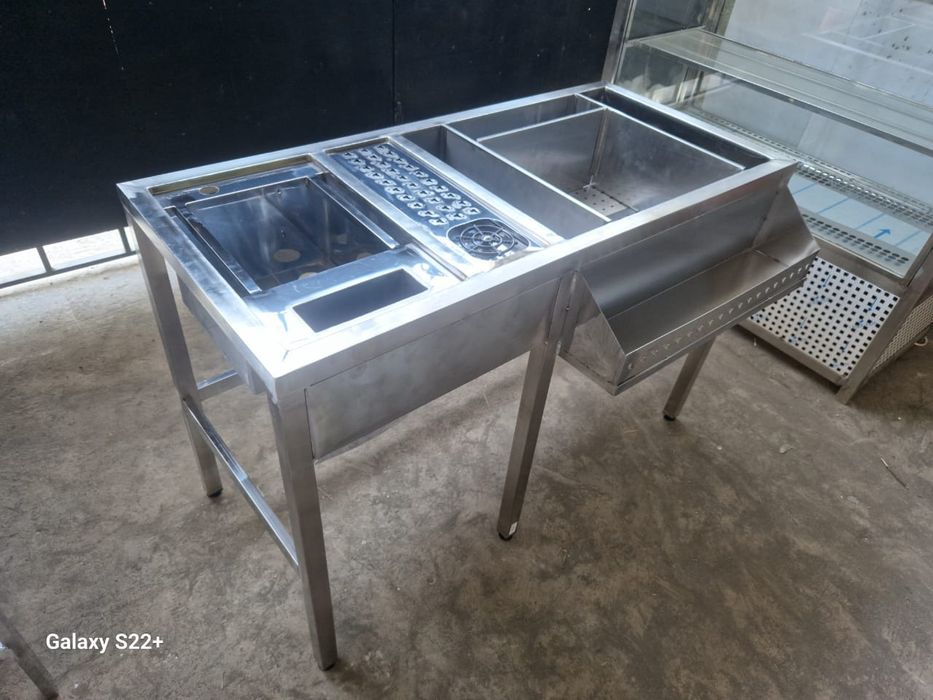 Барная станция, панировочные столы ,столы