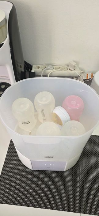 Sterilizator Chicco cu biberoane Philips Avent incluse