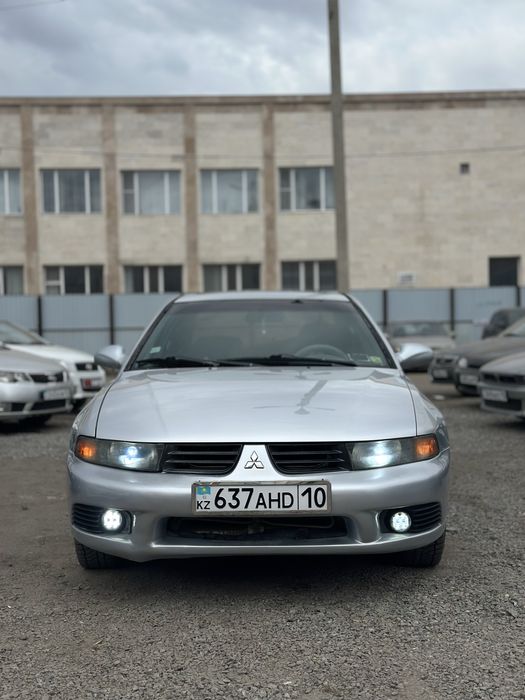 Митсубиси Галант 8