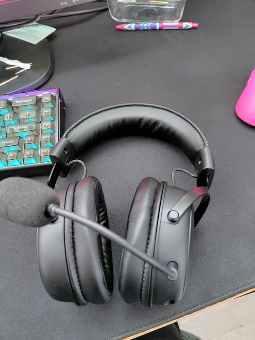 клавиатура мышка наушники коврик