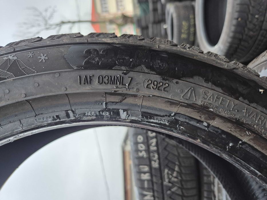 4 Anvelope de IARNA - 225/45/18 - Semperit - APP NOI - DOT 2022