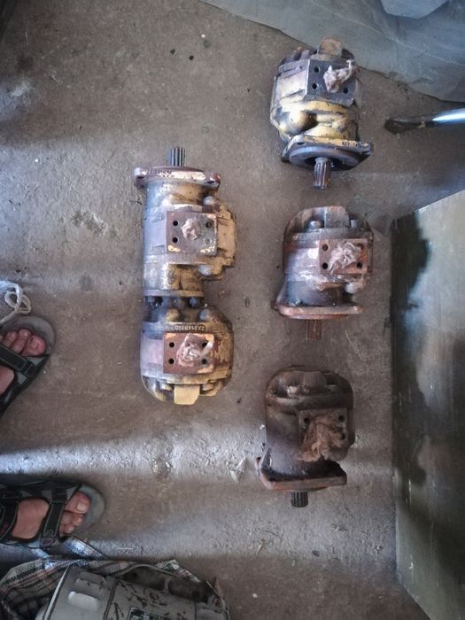 Продам гидронасосы на спец. технику