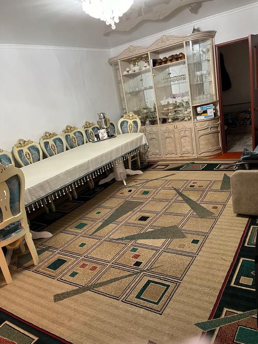 Продам дом в среднем состоянии