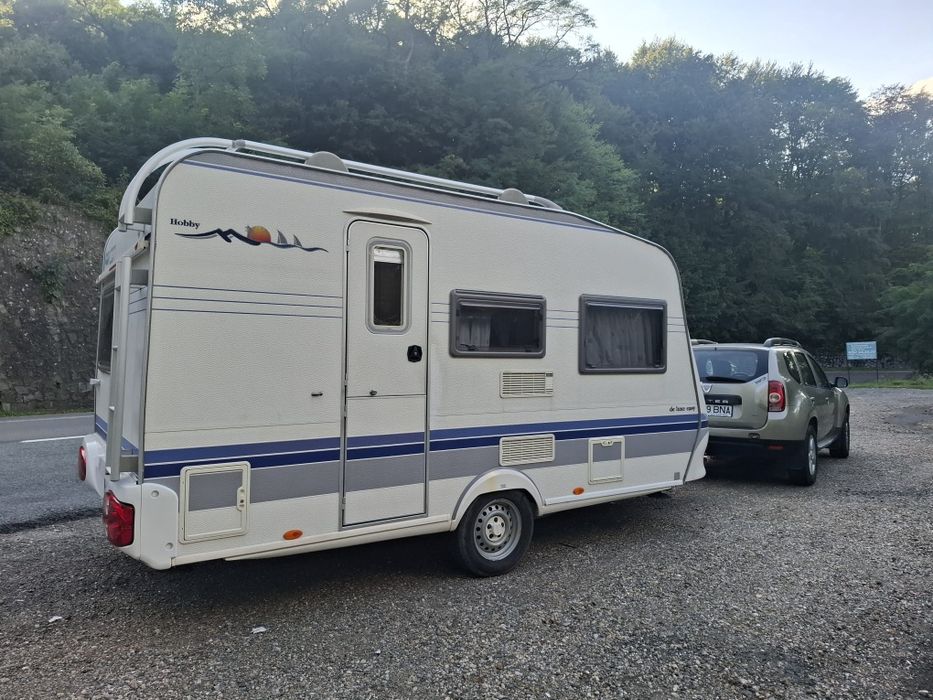 Vând rulota Hobby de luxe easy 400