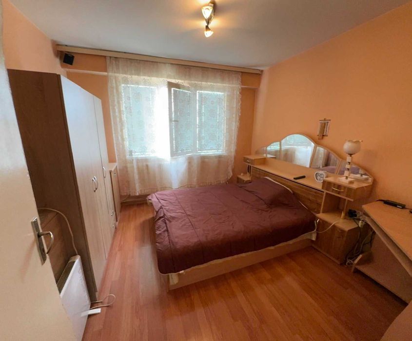 Продава се Тристаен апартамент в Разград, Лудогорие - 80 кв.м за 1084 €/кв.м - Снимка #4