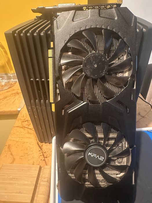 Видеокарта KFA2 GeForce GTX 1080 EX OC 8GB GDDR5X 256bit