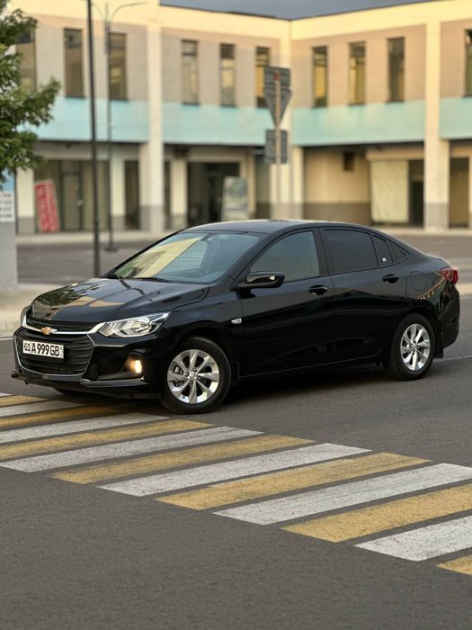 Onix LTZ 2024Yil 4-Pozitsiyasi Avtomat Full MetanGaz lari Bilan Tayyor