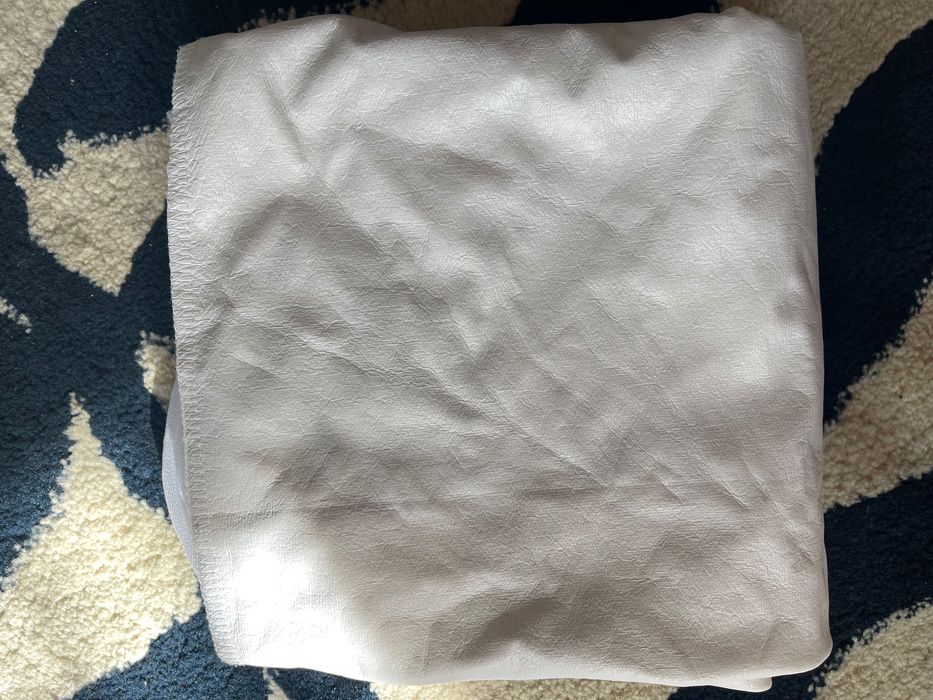 Protectie impermeabila pat si cearceaf