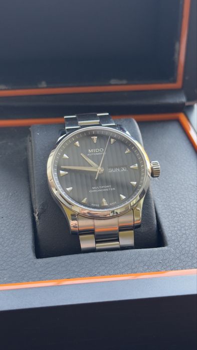 Оригинал Mido Multifort 42mm Chronometer Calibre 80, Швейцарские часы