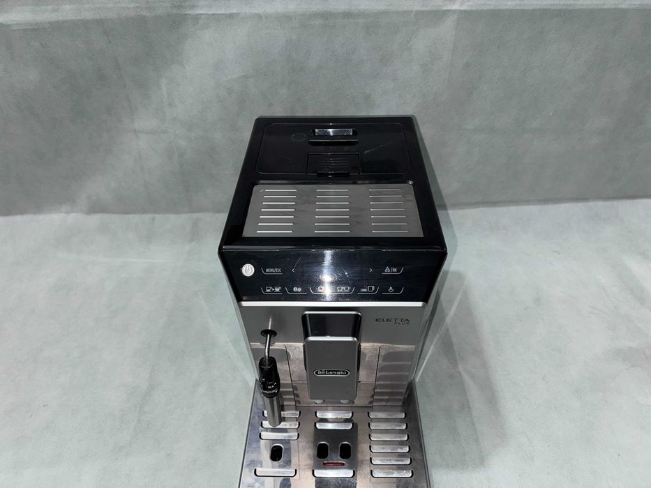 Кафемашина - Delonghi Eletta plus ECAM 44.620.S
