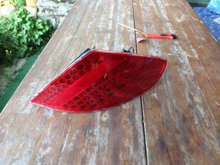 Изработка стъкло за стоп на Пежо 307СС