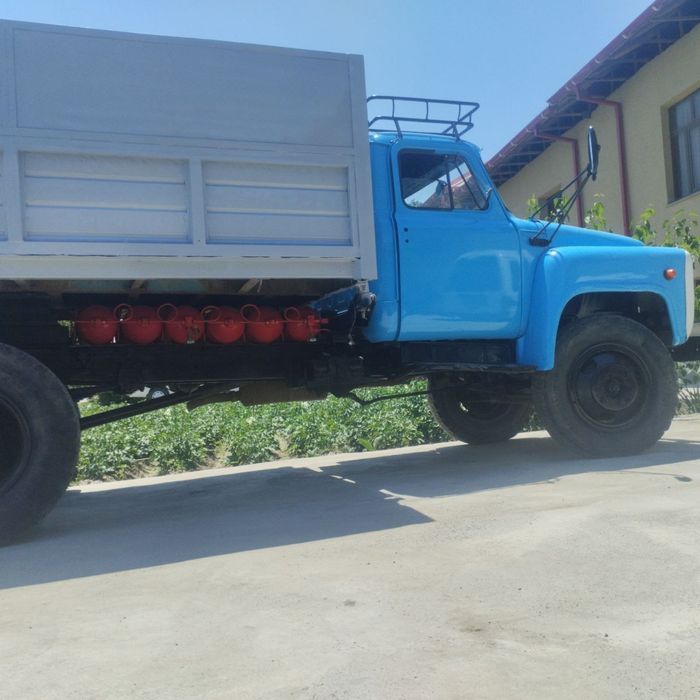 Yuk mashinasi (Samosval)