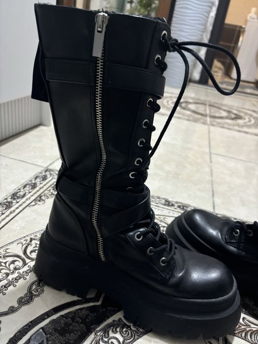 Грубые ботинки