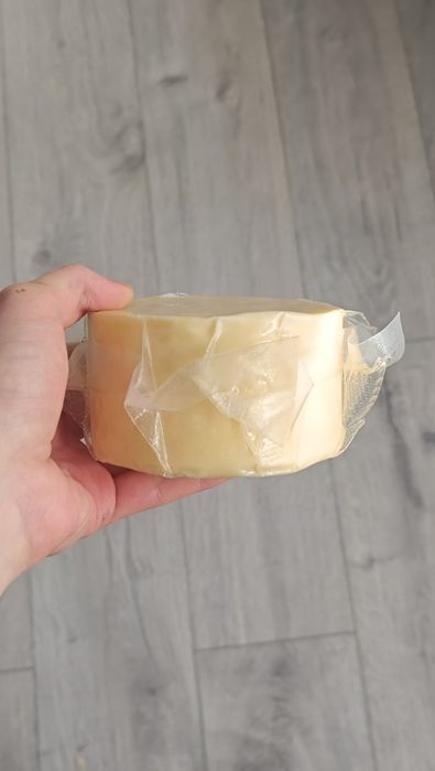 Cascaval de casa 100% lapte de vaca 500g