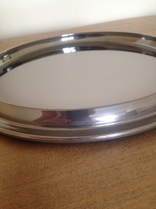 Поднос за торта