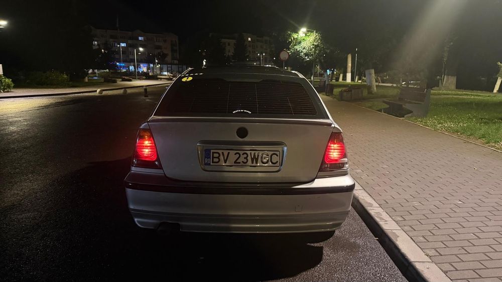 Bmw e46 320td COMPACT 200 Cai