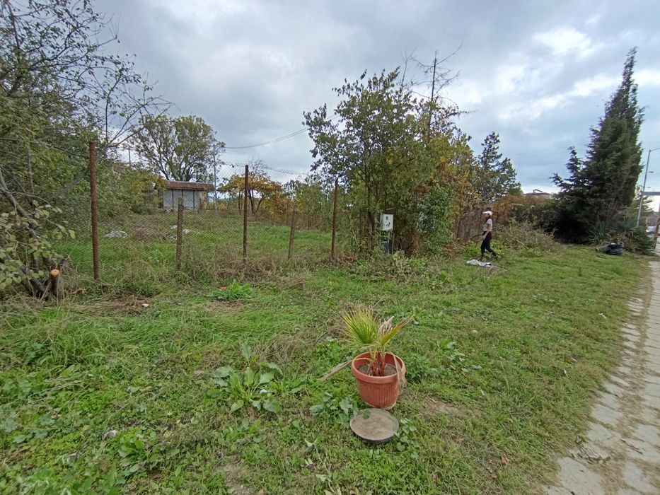 Дава се под наем Парцел в Варна, Виница - 687 кв.м за 500 € - Снимка #2