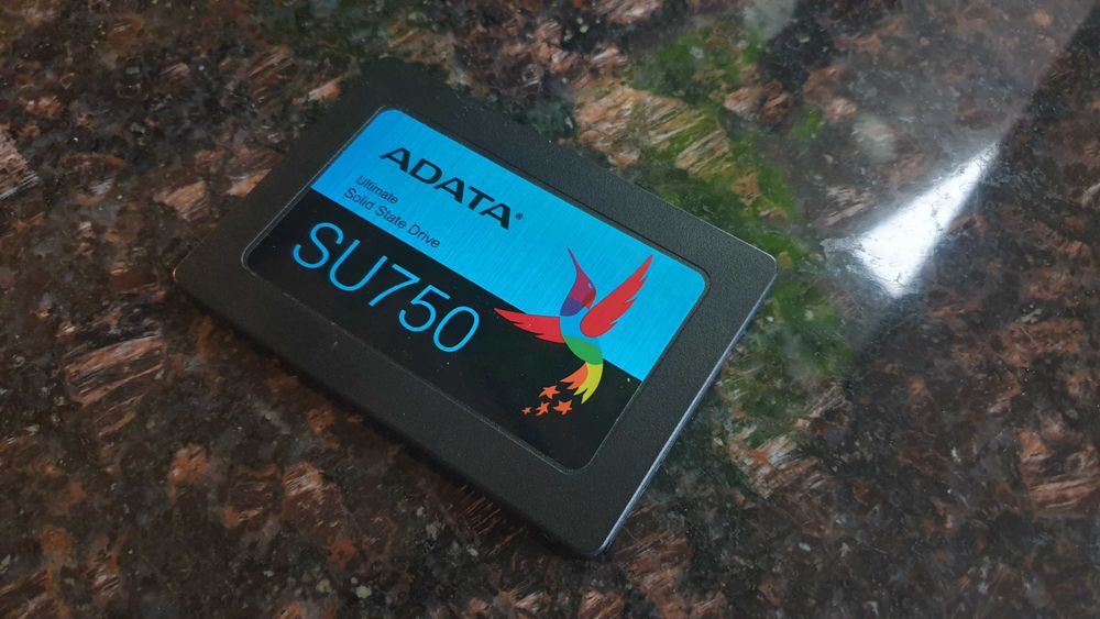 SSD Adata SU570 512Gb (SATA)
