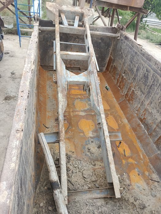 Цилиндр сотилади