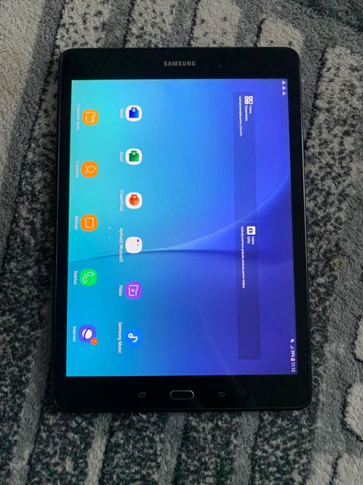 Vând tabletă Samsung Galaxy A
